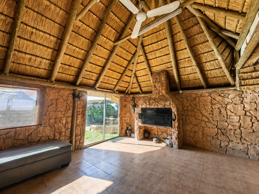 3 Bedroom Property for Sale in Geelhoutpark North West